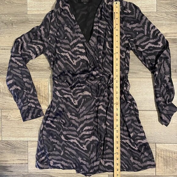 All Saints Women’s Size 8 Irina Remix Jumpsuit Animal Print Romper Long Sleeve - Picture 11 of 16
